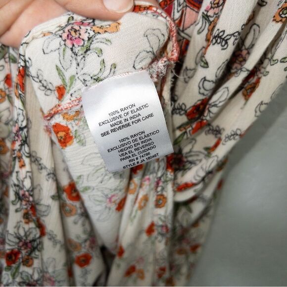 Patrons of Peace Red Floral Boho Off The Shoulder Maxi Dress Size Medium - Picture 6 of 9